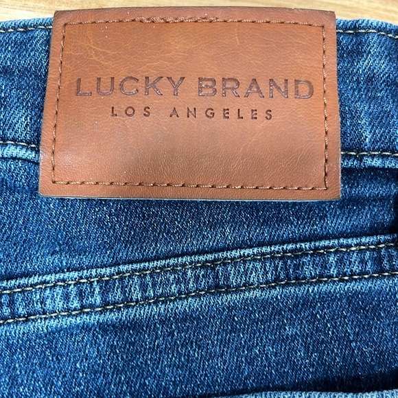 Lucky Brand Bootcut Mid Rise Jeans Size 14 RN80318 Sweet Boot - Picture 9 of 9